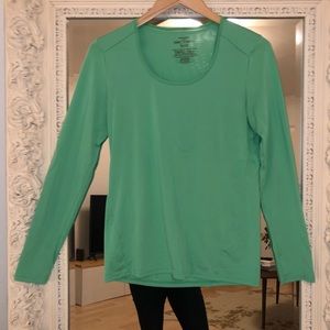 Patagonia long sleeve base layer, green